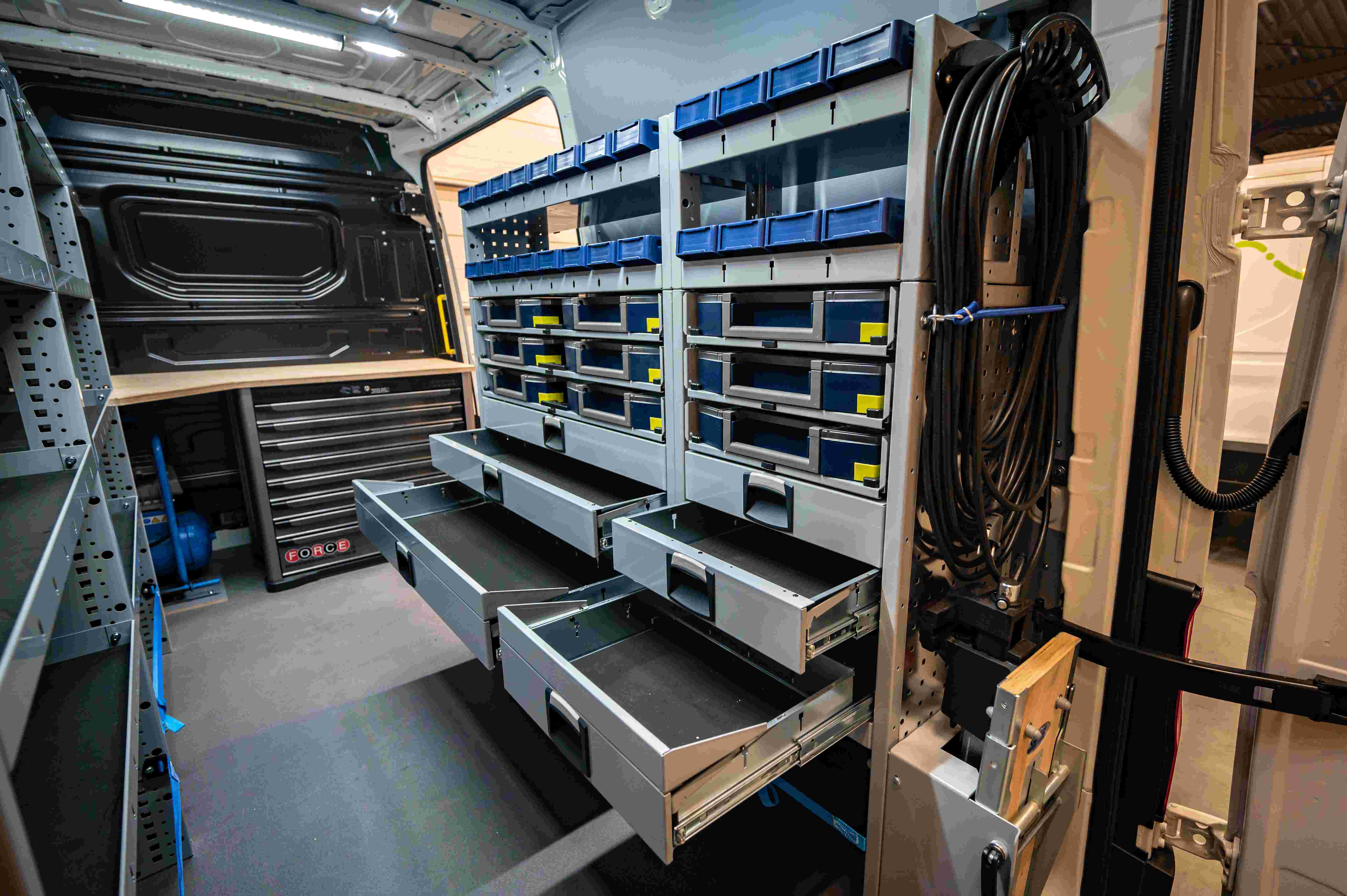 Carval System Racks Heavy Duty | Commercial Vehicle Equipment | Carval | Carval